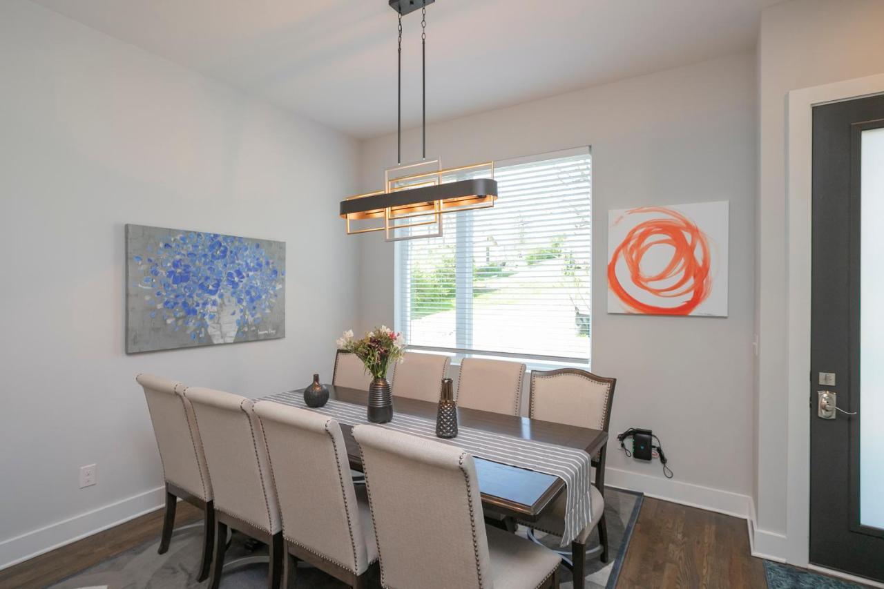 Luxury Townhome Skyline Views Mins To Dt Nashville Zewnętrze zdjęcie