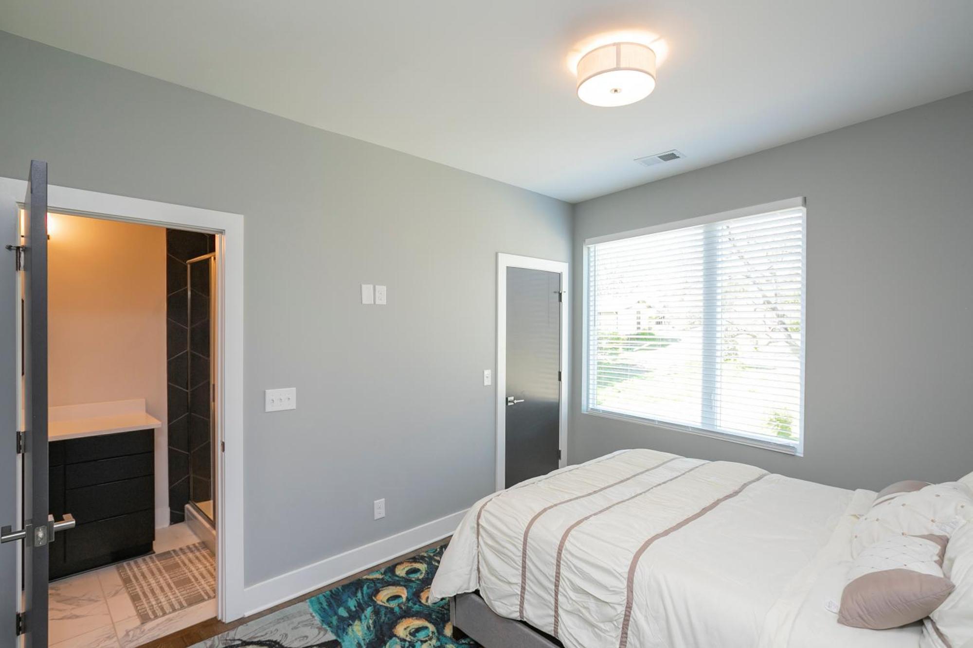 Luxury Townhome Skyline Views Mins To Dt Nashville Zewnętrze zdjęcie