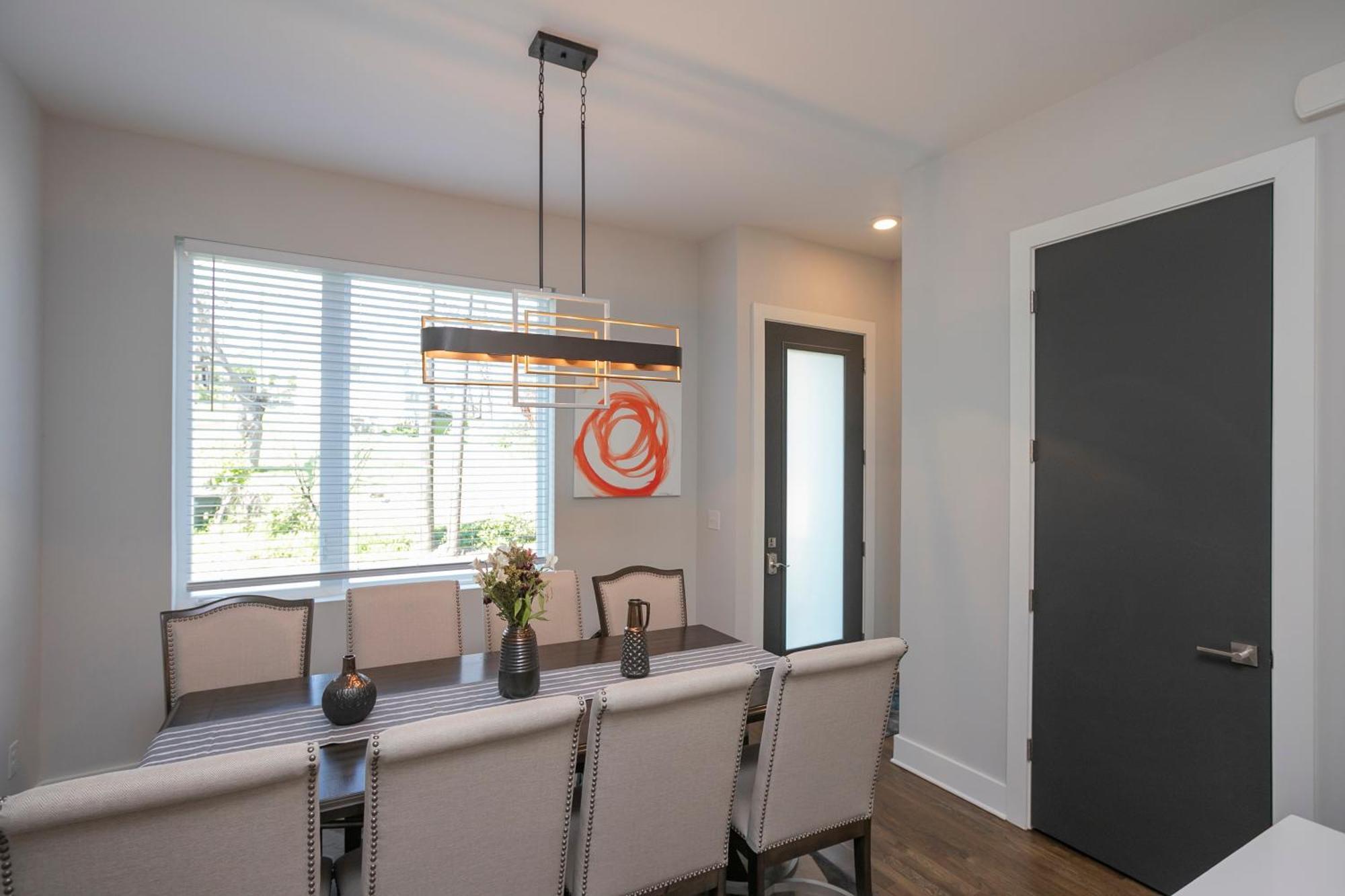 Luxury Townhome Skyline Views Mins To Dt Nashville Zewnętrze zdjęcie