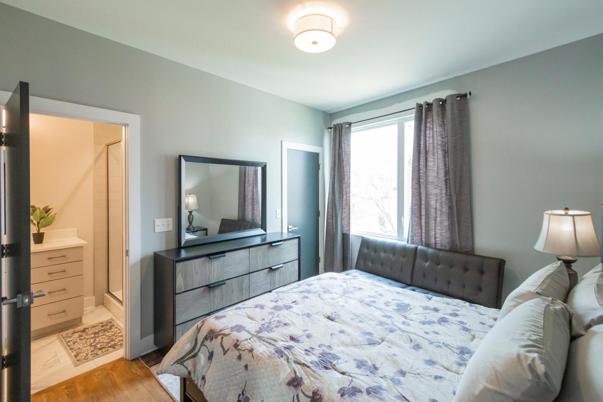 Luxury Townhome Skyline Views Mins To Dt Nashville Zewnętrze zdjęcie